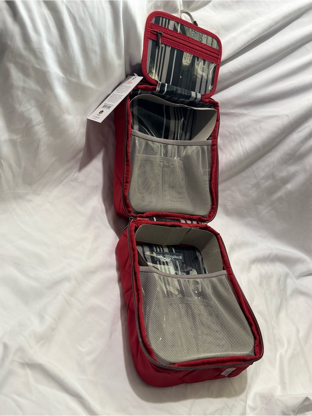Lug Wingback Hanging Toiletry Case - Poppy Red